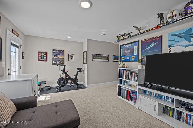 2225 Three Oaks Drive, Greenville, NC 27858