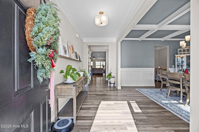 2225 Three Oaks Drive, Greenville, NC 27858