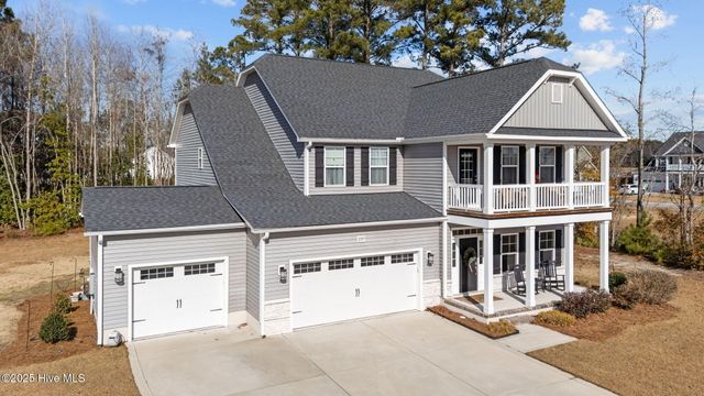 2225 Three Oaks Drive, Greenville, NC 27858