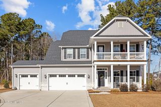 2225 Three Oaks Drive, Greenville, NC 27858