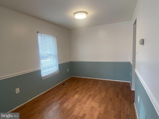 8900 SHAMROCK CT, Springfield, VA 22152