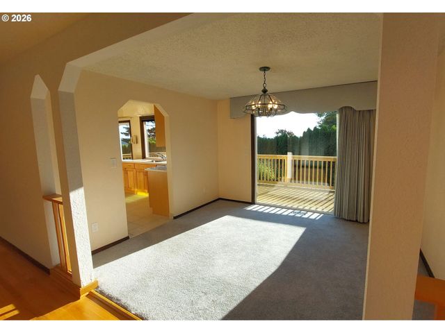 10787 Se 96TH Ct, Happy Valley, OR 97086