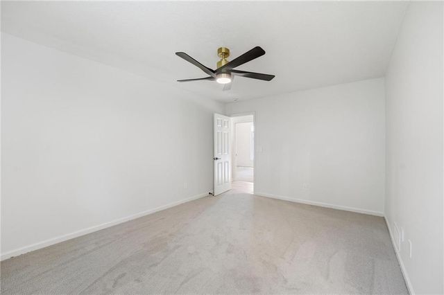 2634 SW Wintervalley Drive, Lee's Summit, MO 64081