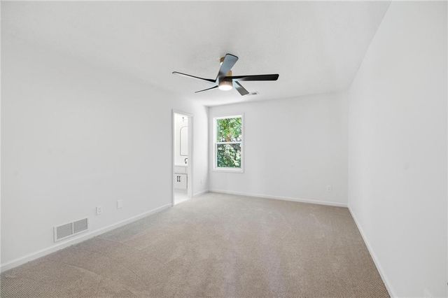 2634 SW Wintervalley Drive, Lee's Summit, MO 64081