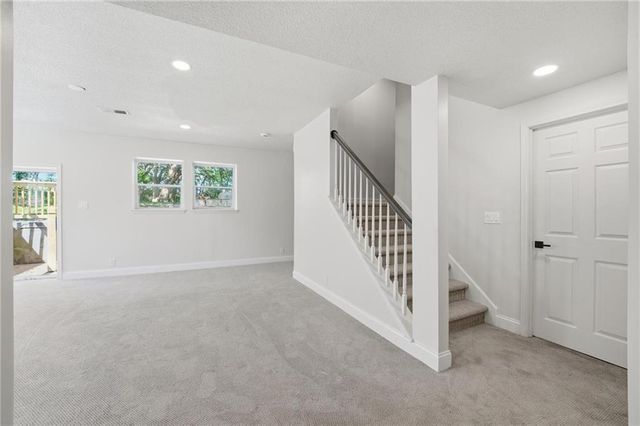2634 SW Wintervalley Drive, Lee's Summit, MO 64081