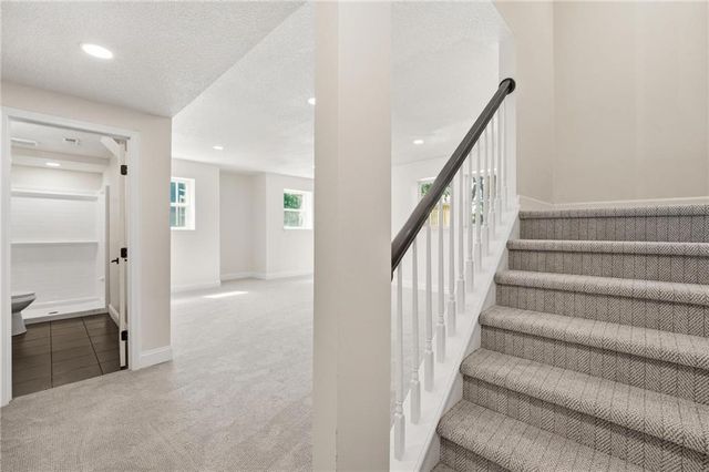 2634 SW Wintervalley Drive, Lee's Summit, MO 64081