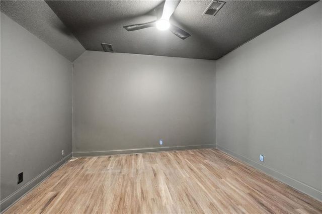 2634 SW Wintervalley Drive, Lee's Summit, MO 64081