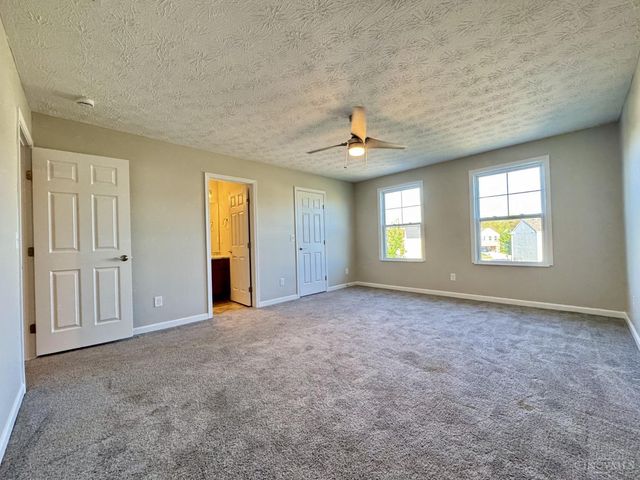 2905 Pine Leaf Court, Hamilton, OH 45103