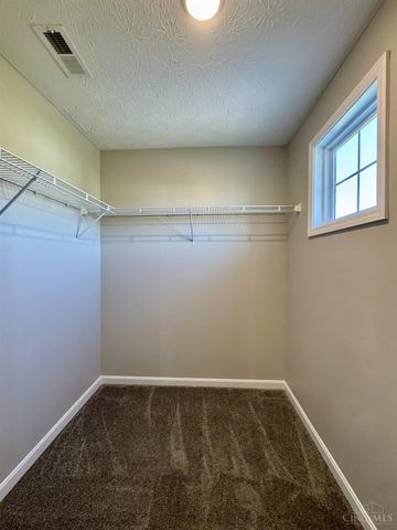 2905 Pine Leaf Court, Hamilton, OH 45103