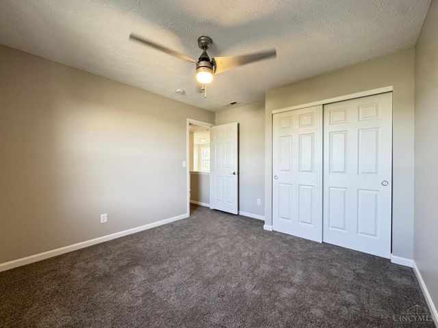 2905 Pine Leaf Court, Hamilton, OH 45103