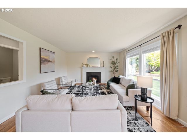 13721 REGENCY Ct, Lake Oswego, OR 97035