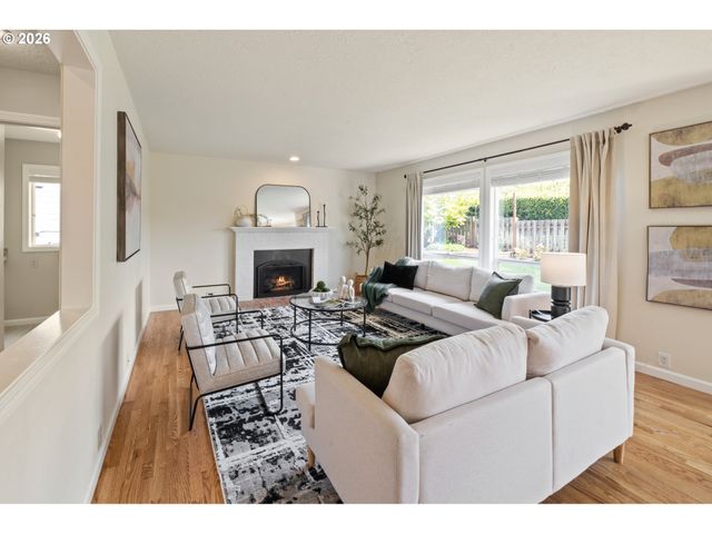 13721 REGENCY Ct, Lake Oswego, OR 97035