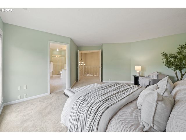 13721 REGENCY Ct, Lake Oswego, OR 97035