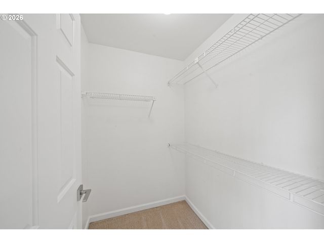 13721 REGENCY Ct, Lake Oswego, OR 97035