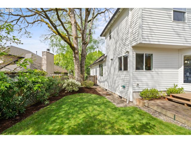 13721 REGENCY Ct, Lake Oswego, OR 97035