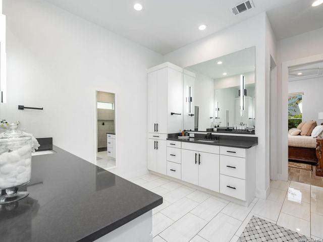 183 Westcourt Lane, San Antonio, TX 78257
