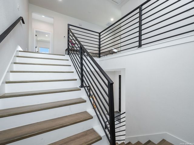 183 Westcourt Lane, San Antonio, TX 78257