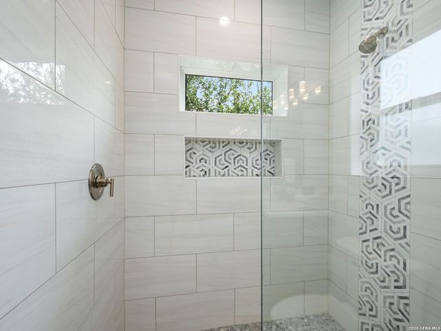 183 Westcourt Lane, San Antonio, TX 78257