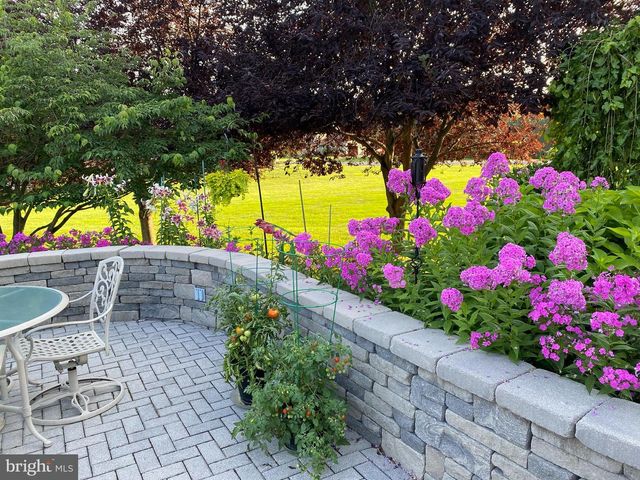 1007 CHESTNUT PL, Hummelstown, PA 17036