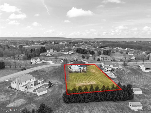 1007 CHESTNUT PL, Hummelstown, PA 17036