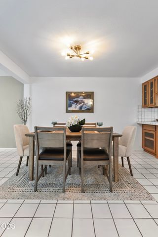 262 Sheridan Street, Ashland, OR 97520