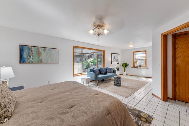262 Sheridan Street, Ashland, OR 97520