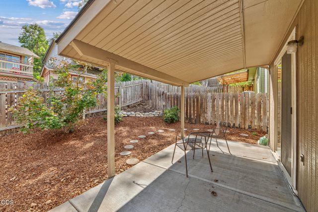 262 Sheridan Street, Ashland, OR 97520