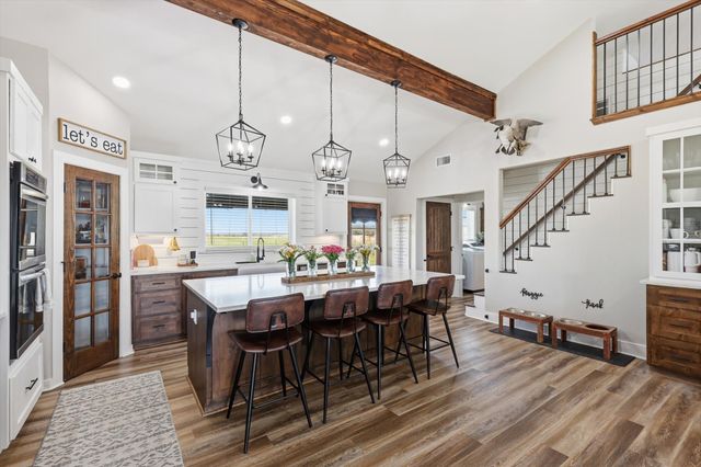 2201 South Road, Whitesboro, TX 76273