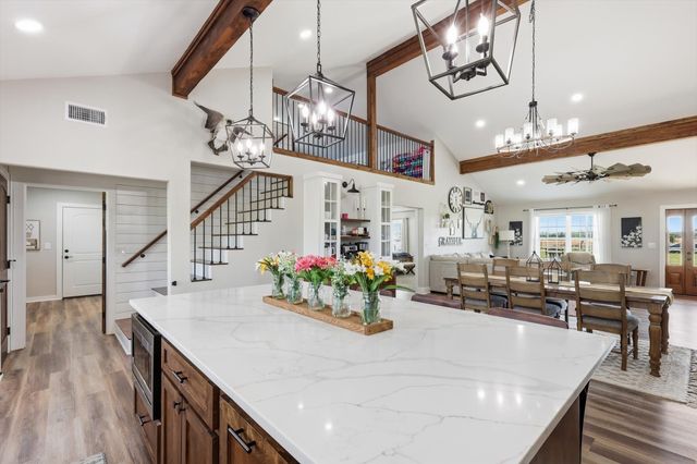 2201 South Road, Whitesboro, TX 76273