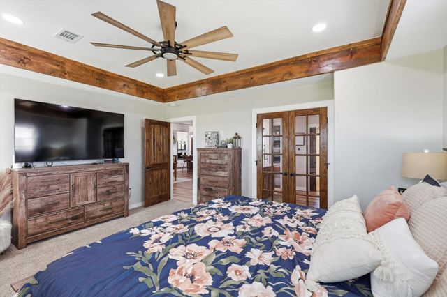 2201 South Road, Whitesboro, TX 76273