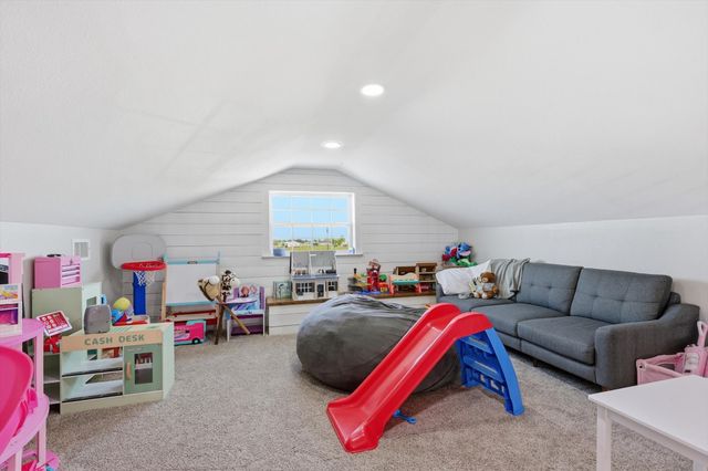 2201 South Road, Whitesboro, TX 76273