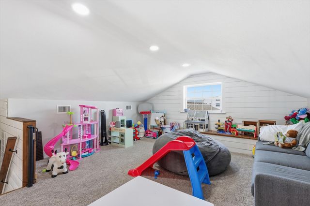 2201 South Road, Whitesboro, TX 76273