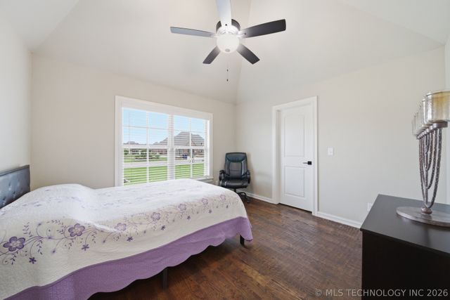 8307 E 107th Street North, Owasso, OK 74055
