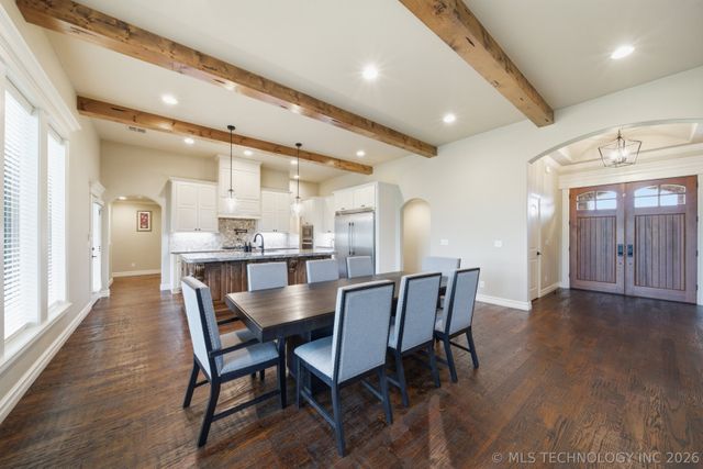 8307 E 107th Street North, Owasso, OK 74055