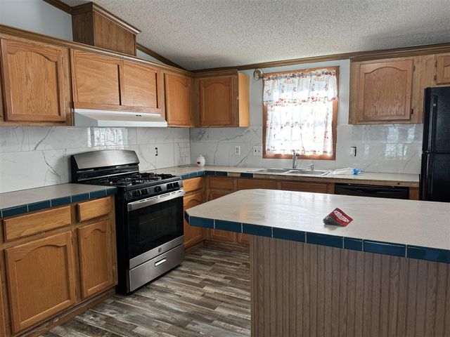 3407 E Wembley Lane, Kalamazoo, MI 49009