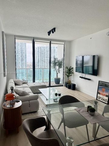 31 SE 5th St 3309, Miami, FL 33131