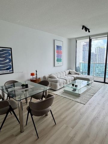 31 SE 5th St 3309, Miami, FL 33131