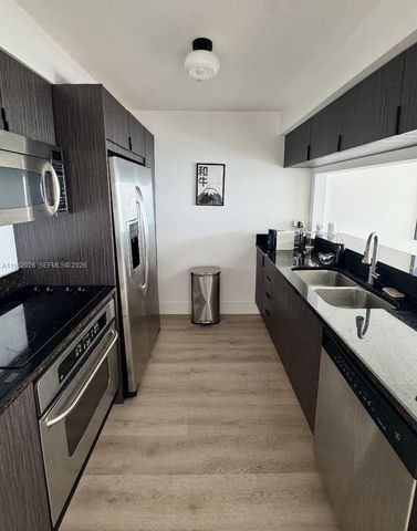 31 SE 5th St 3309, Miami, FL 33131