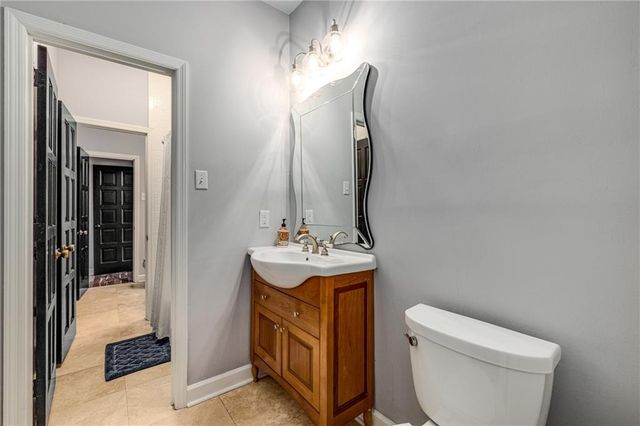2202 Emerald Drive, Jonesboro, GA 30236