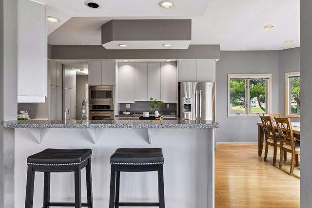 2065 Woodstone Court, Victoria, MN 55386