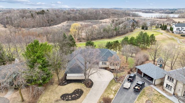 2065 Woodstone Court, Victoria, MN 55386