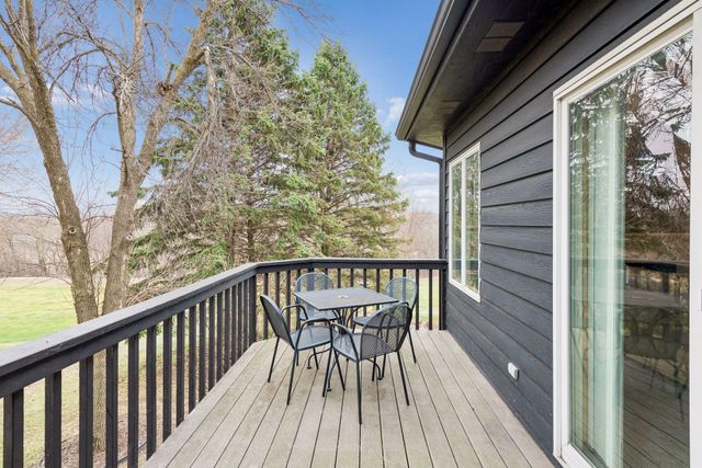 2065 Woodstone Court, Victoria, MN 55386