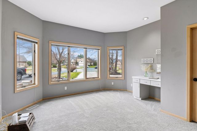 2065 Woodstone Court, Victoria, MN 55386