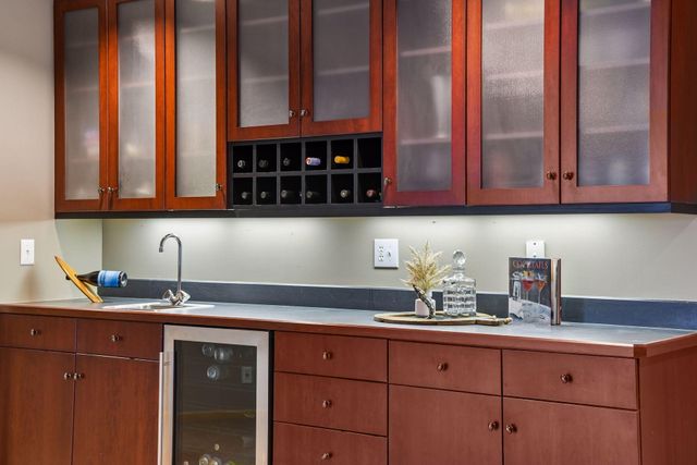 2065 Woodstone Court, Victoria, MN 55386