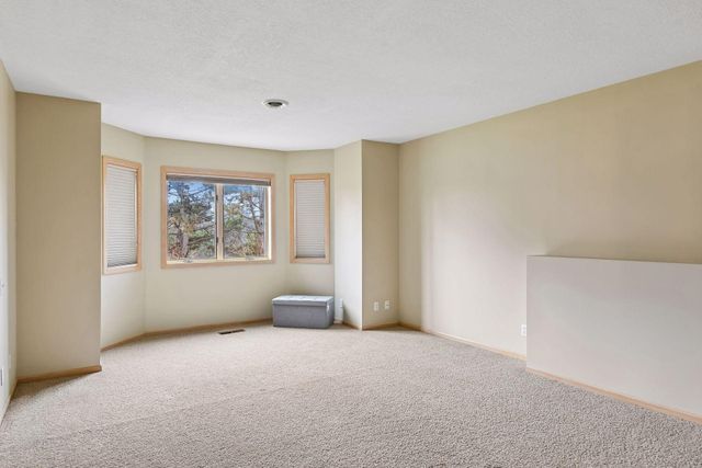 2065 Woodstone Court, Victoria, MN 55386