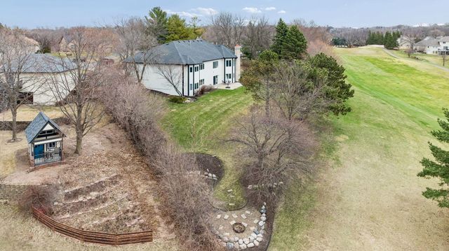 2065 Woodstone Court, Victoria, MN 55386