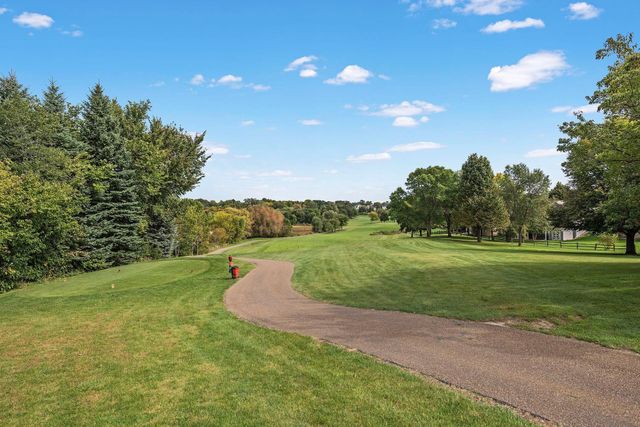 2065 Woodstone Court, Victoria, MN 55386