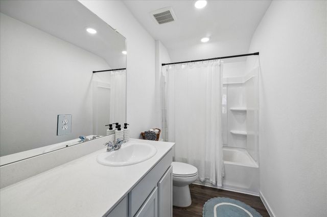 4322 Banfield Hills Lane, Baytown, TX 77521