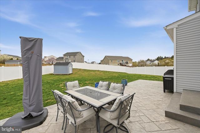 259 TWICKENHAM DR, Martinsburg, WV 25403