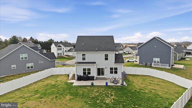 259 TWICKENHAM DR, Martinsburg, WV 25403